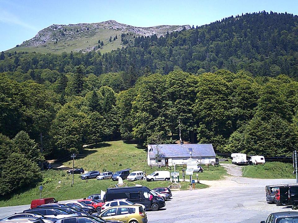 Parking et départ de sentiers de randonnée