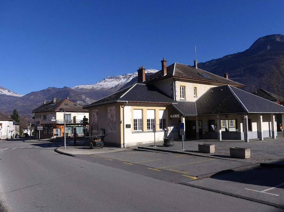 On the road: Col du Glandon from Saint-Étienne-de-Cuines