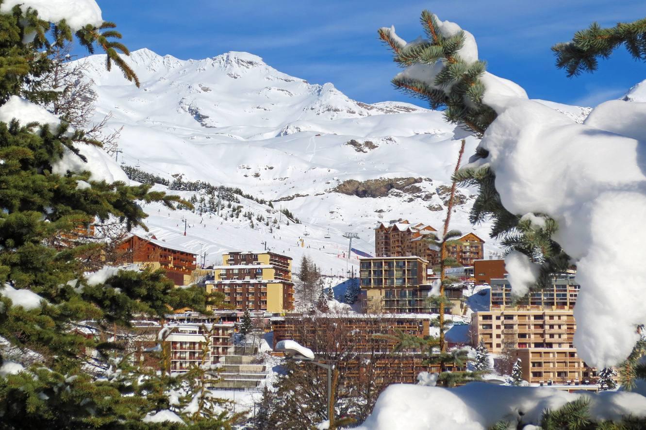 Orcieres Merlette 1850 ski resort in french alps