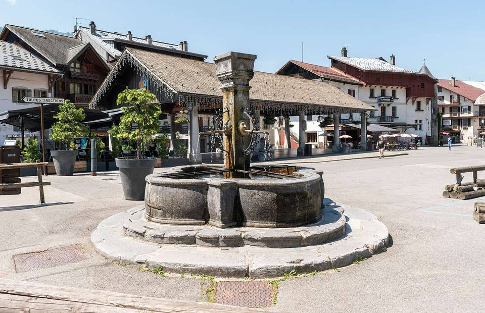Fontaine aux Bourneaux at place du Gros Tilleul in Samoëns, Haute-Savoie, France