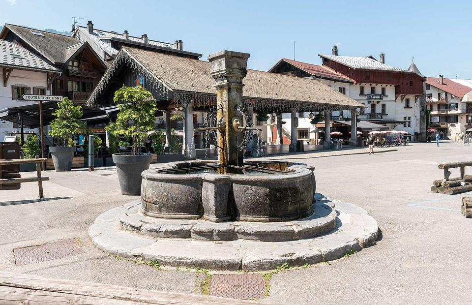 Fontaine aux Bourneaux at place du Gros Tilleul in Samoëns, Haute-Savoie, France