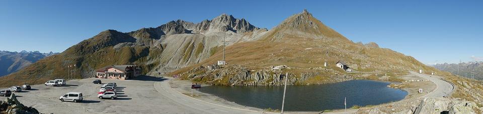 On the road: Nufenen Pass from Ulrichen
