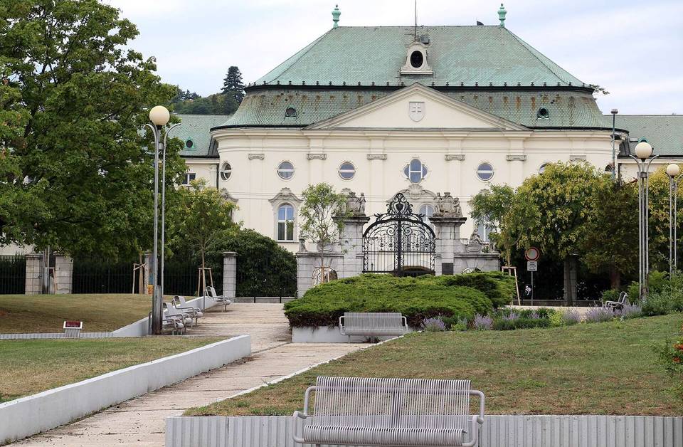 On the road: Wien to Bratislava